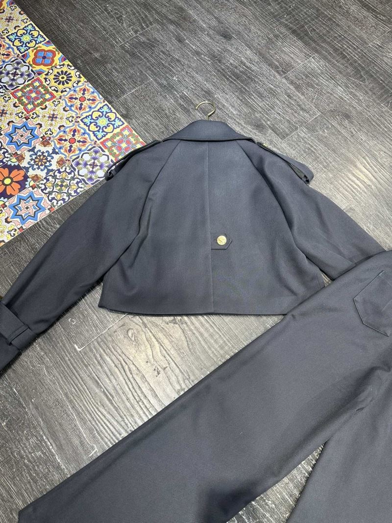 Louis Vuitton Long Suits